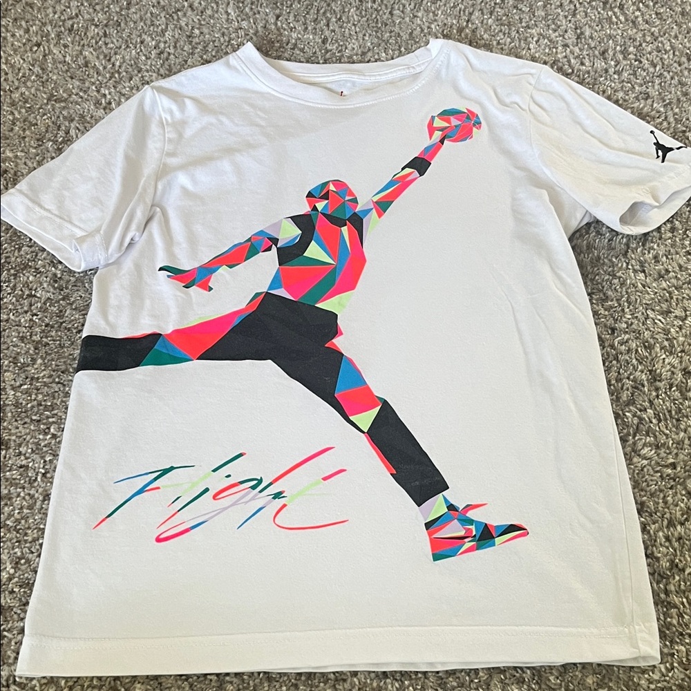 Jordan Boys White Multicolor Graphic Tee